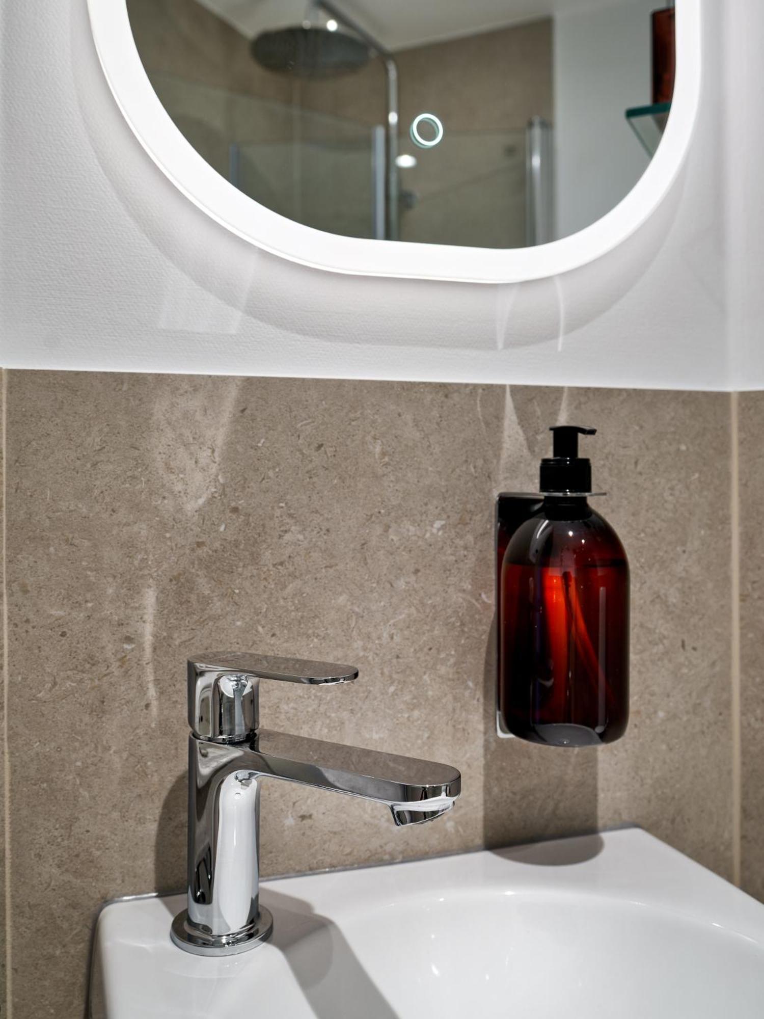 Kungs Starby Gard Bed And Breakfast Vadstena Kamer foto